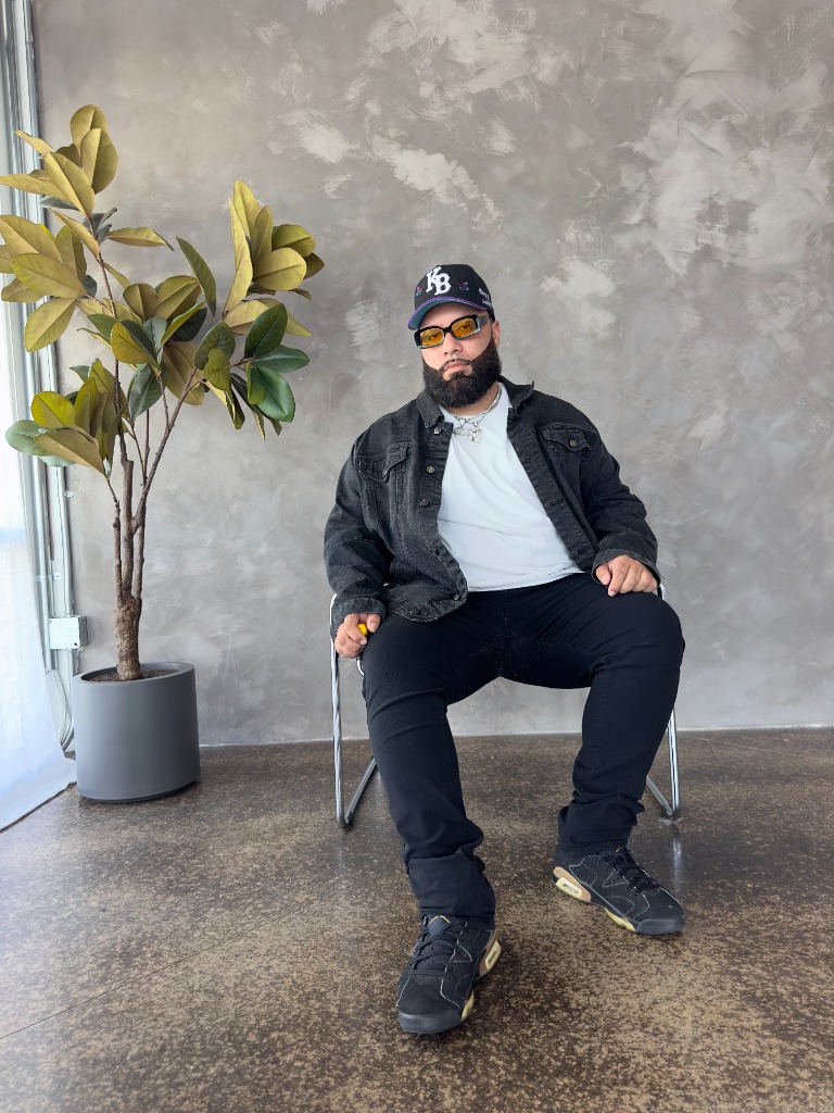 Sandro Fernandez — Master Barber, San Diego