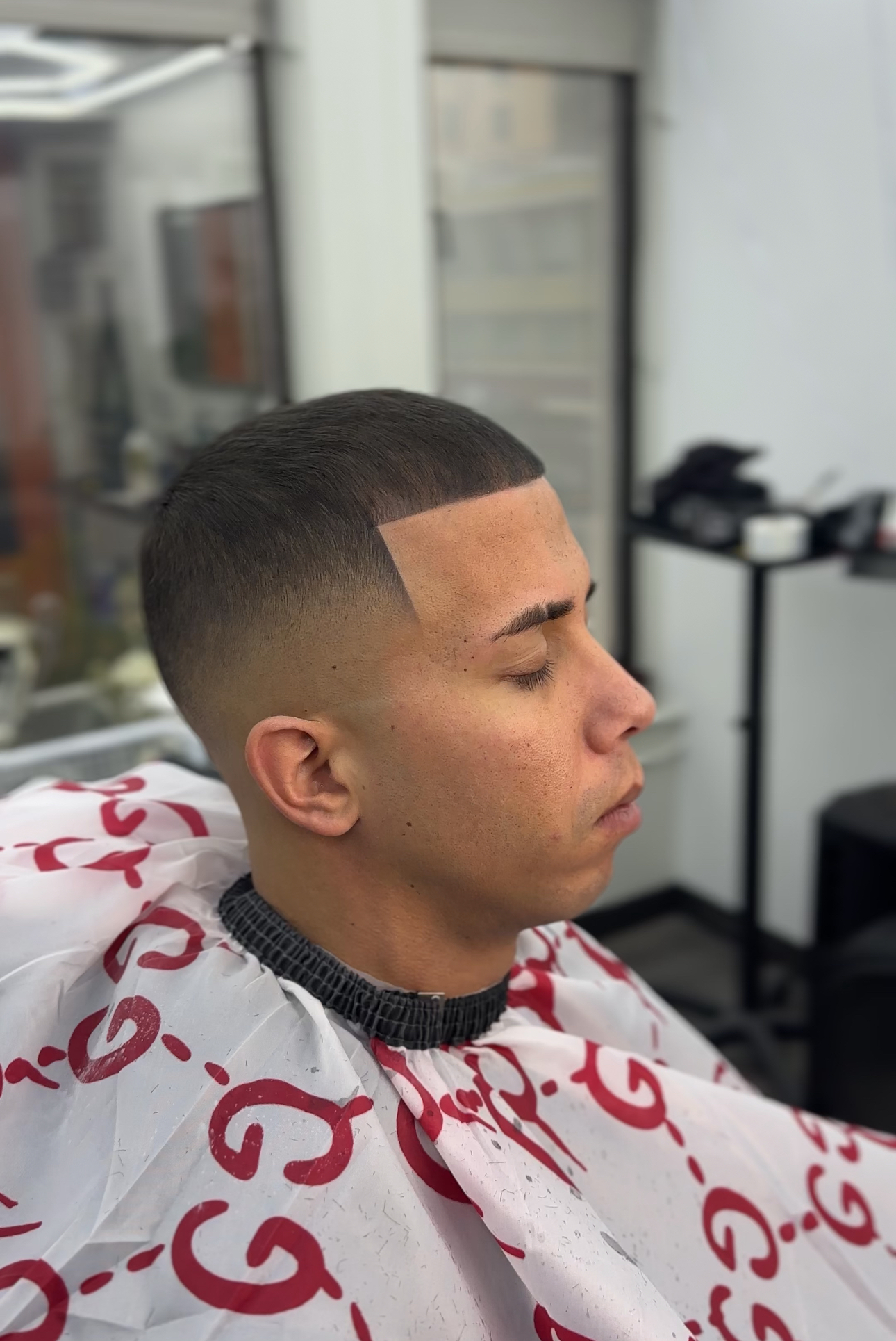 Haircut by Sandro - San Diego Barber